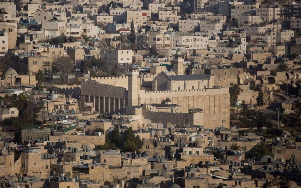 اغلاق شامل في محافظة الخليل لمدة 5 أيام